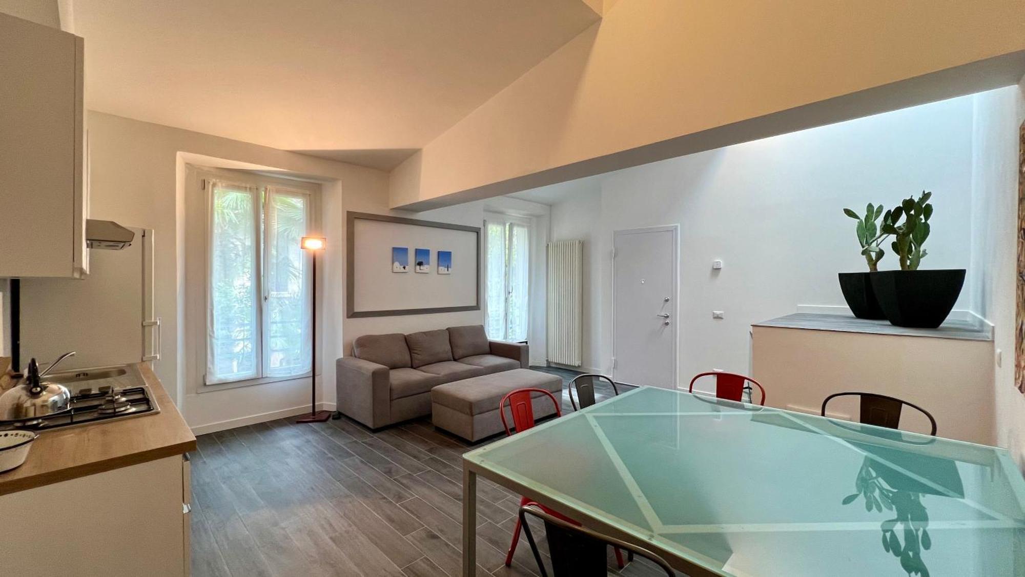 Meschihouse - Liberty 25 Lejlighed Lecco Eksteriør billede